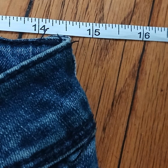 Kensie Jeans - Women's Denim Stretch Skinny Style Embroidered Jeans. Size 6/28 - Picture 6 of 9
